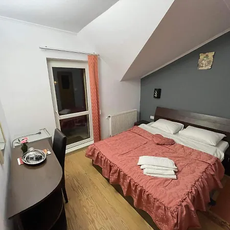 Casa Floraly
